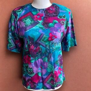 Vintage 80’s Vibrant Blue & Purple Funky Retro Pattern Cropped Short Sleeve Top